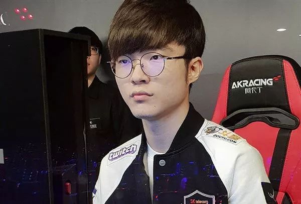 各俱乐部在 各俱乐部在