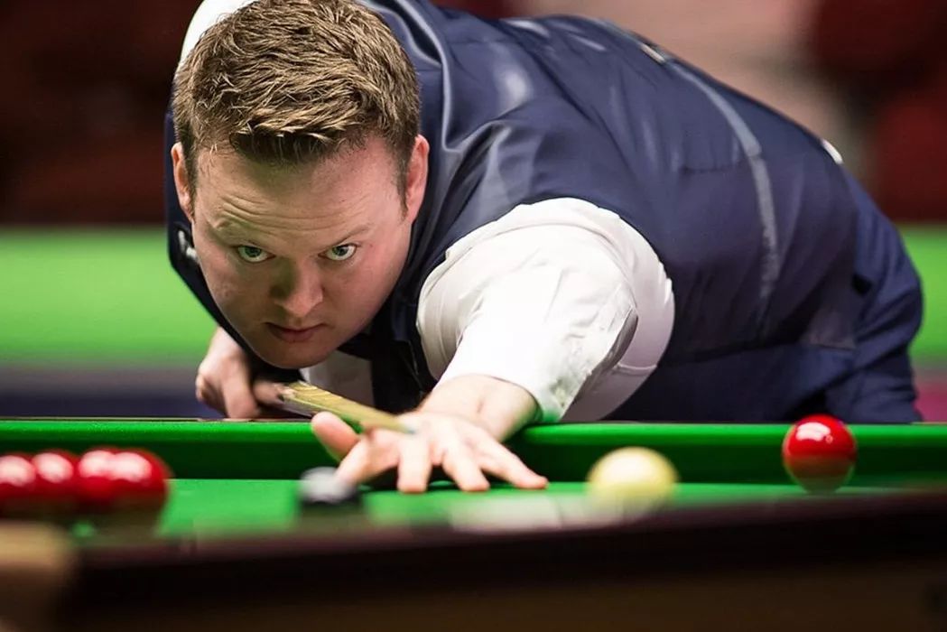 支队伍在球 支队伍在球