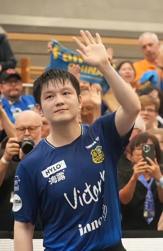 霍尔的帽子 霍尔的帽子