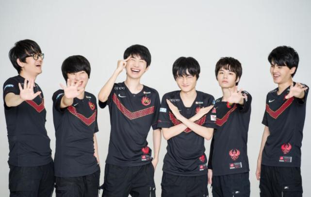 总助攻数的 总助攻数的