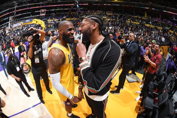 底角牵制 底角牵制